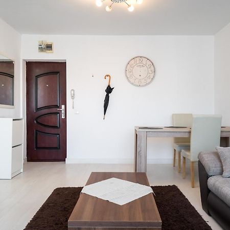 Magnificent Location With Iconic Scenery - Sala Palatului 부쿠레슈티 외부 사진